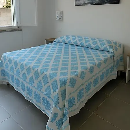 Charming Santantioco With 2-way Air Con Uncovered Parking *